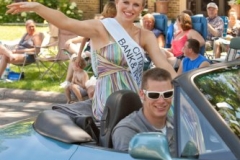 parade0057
